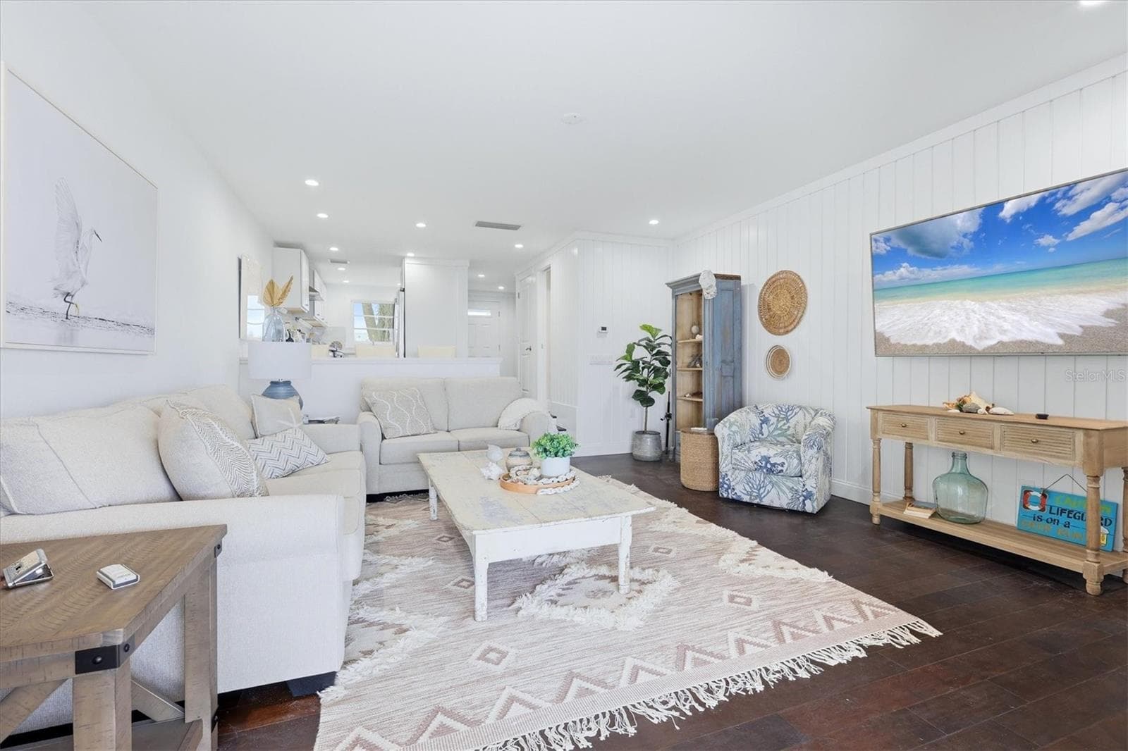 Living Room into Kitchen - 4532 OCEAN BLVD #209, SARASOTA