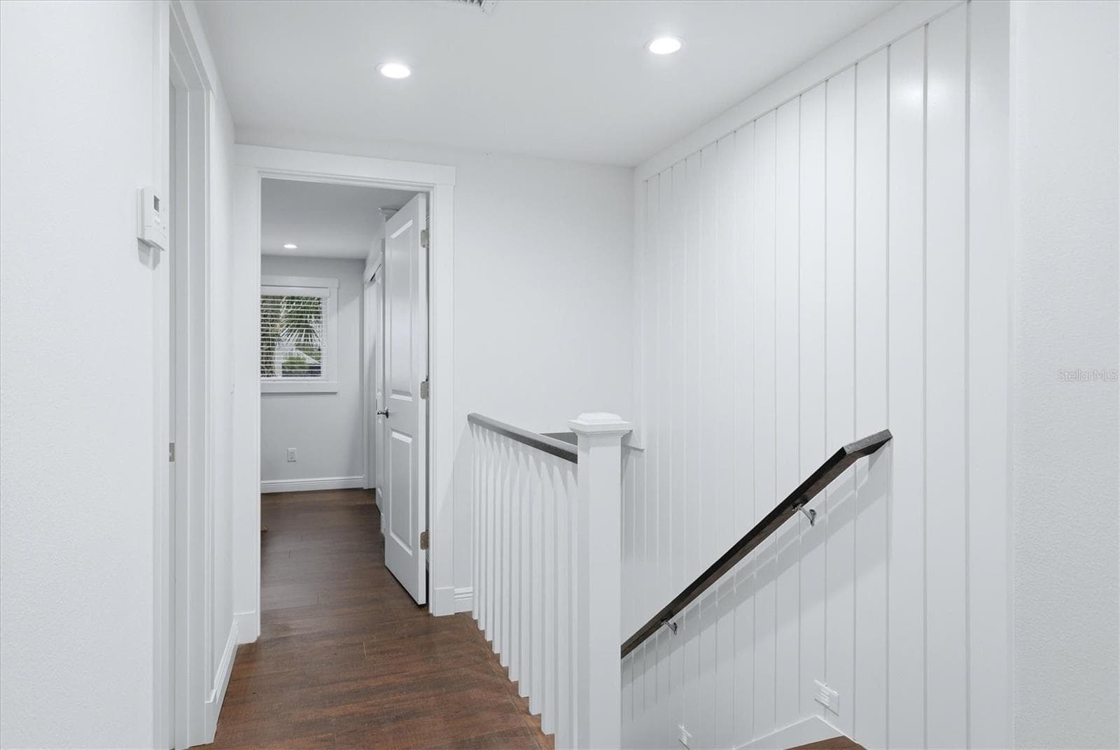 Upstairs! - 4532 OCEAN BLVD #209, SARASOTA
