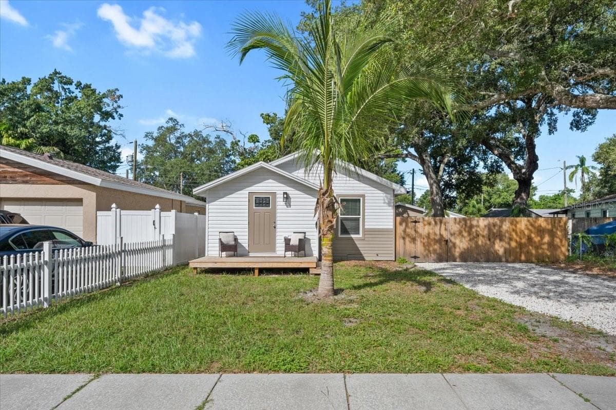 Single Family Residence at 4800 22ND ST N, ST PETERSBURG, photo 2 of 64