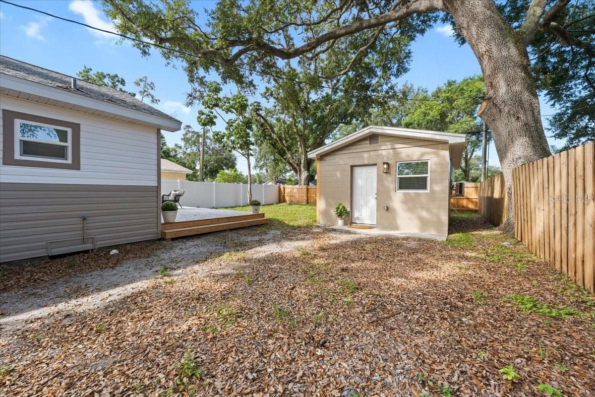 Single Family Residence at 4800 22ND ST N, ST PETERSBURG, photo 37 of 64