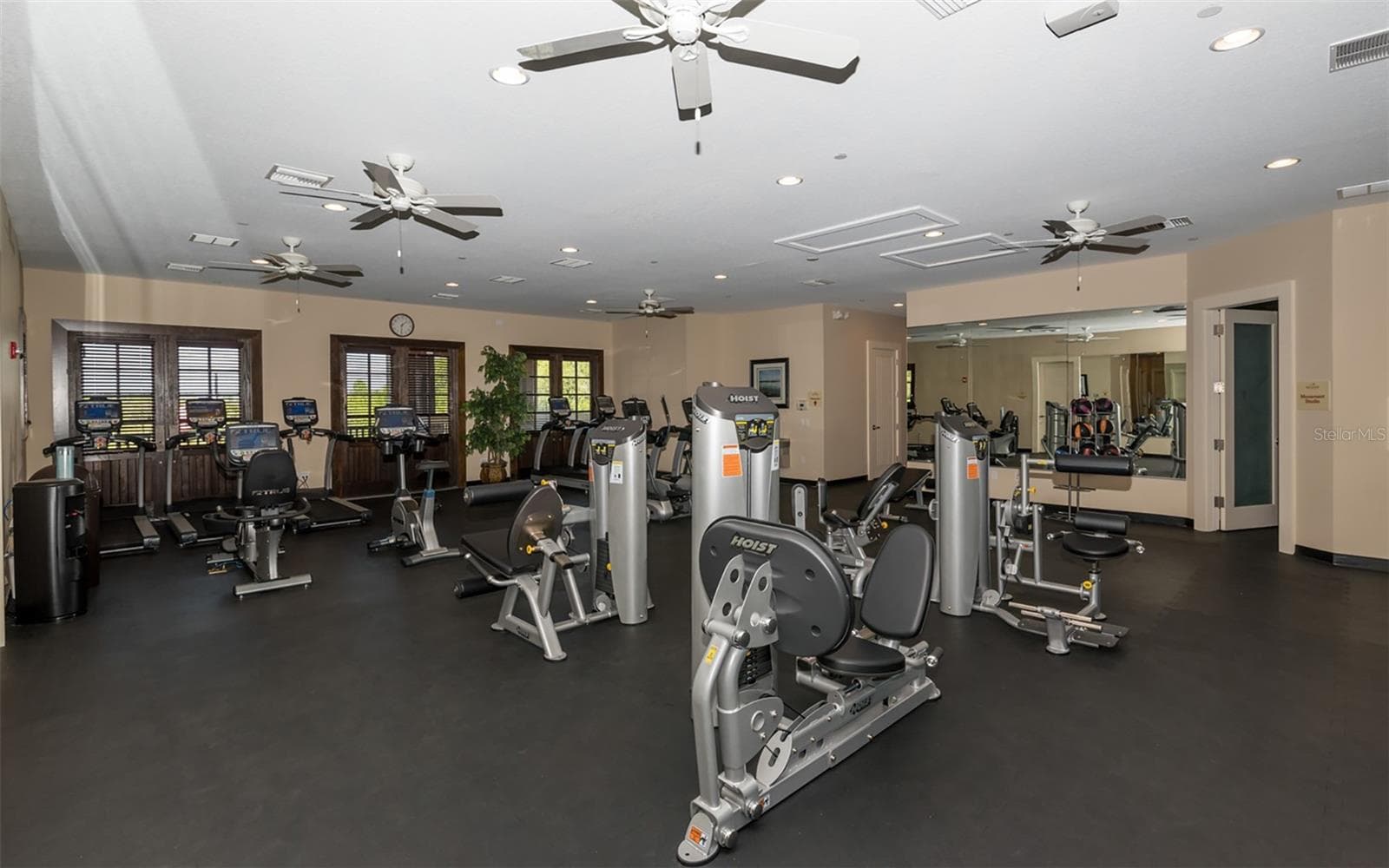 Single Family Residence at 11013 FIELDSTONE DR, PALMETTO, photo 53 of 73