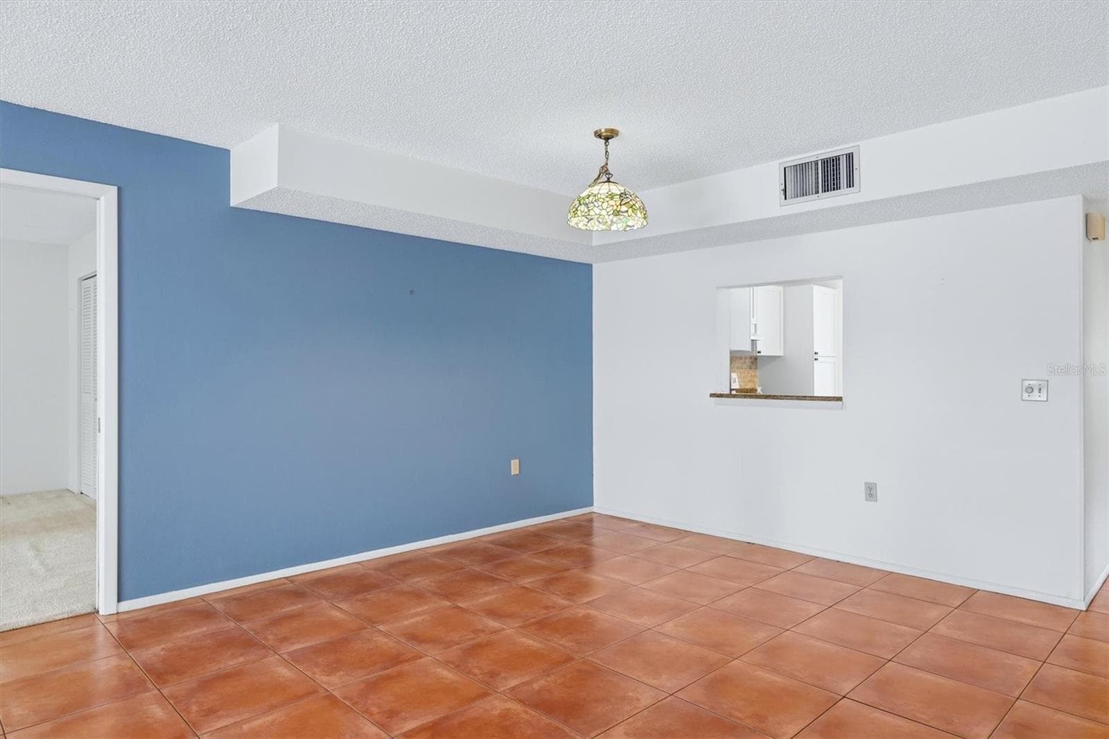 Dining Area - 509 LAKESIDE DR #509, BRADENTON