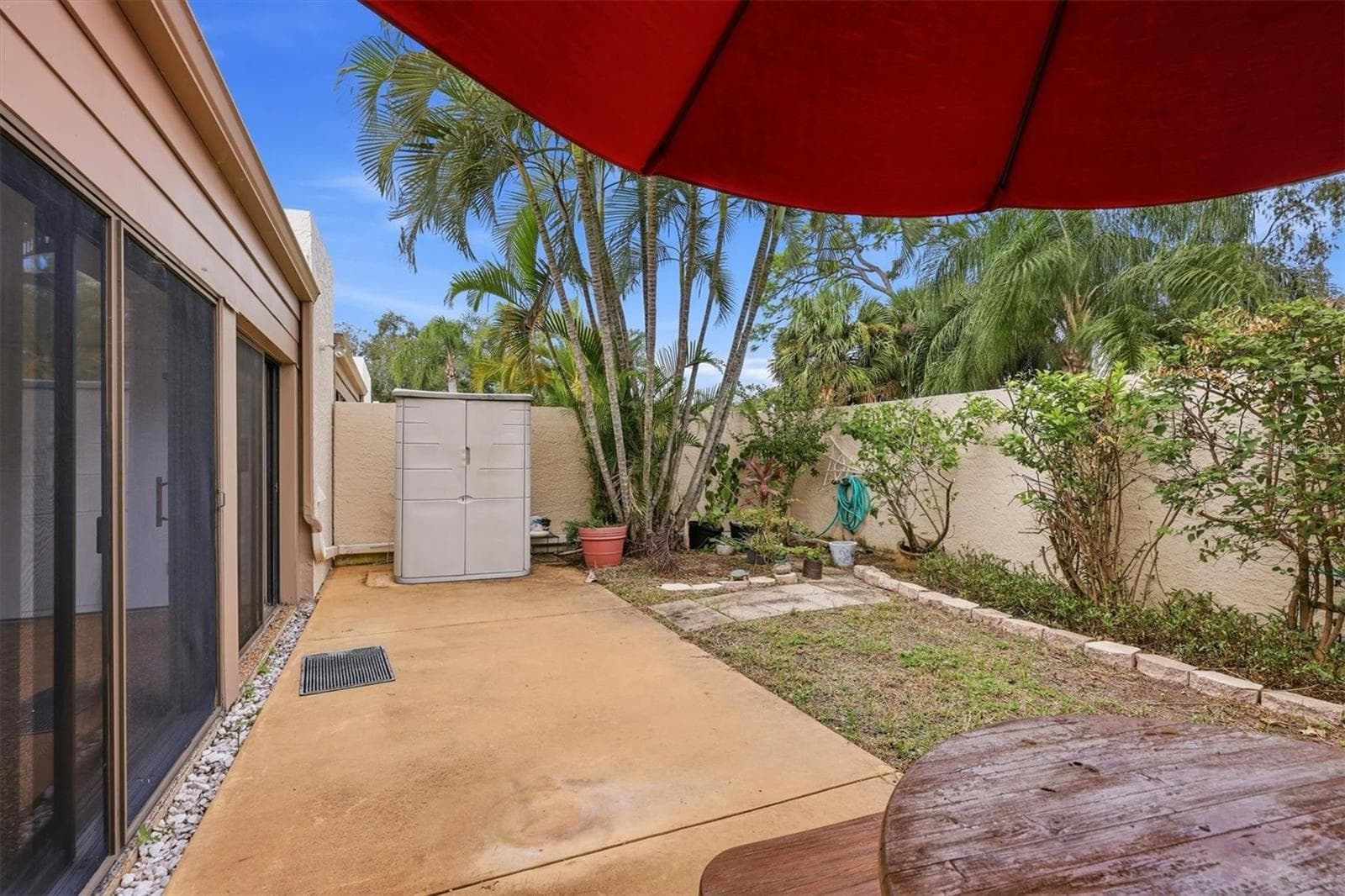 Patio - 509 LAKESIDE DR #509, BRADENTON