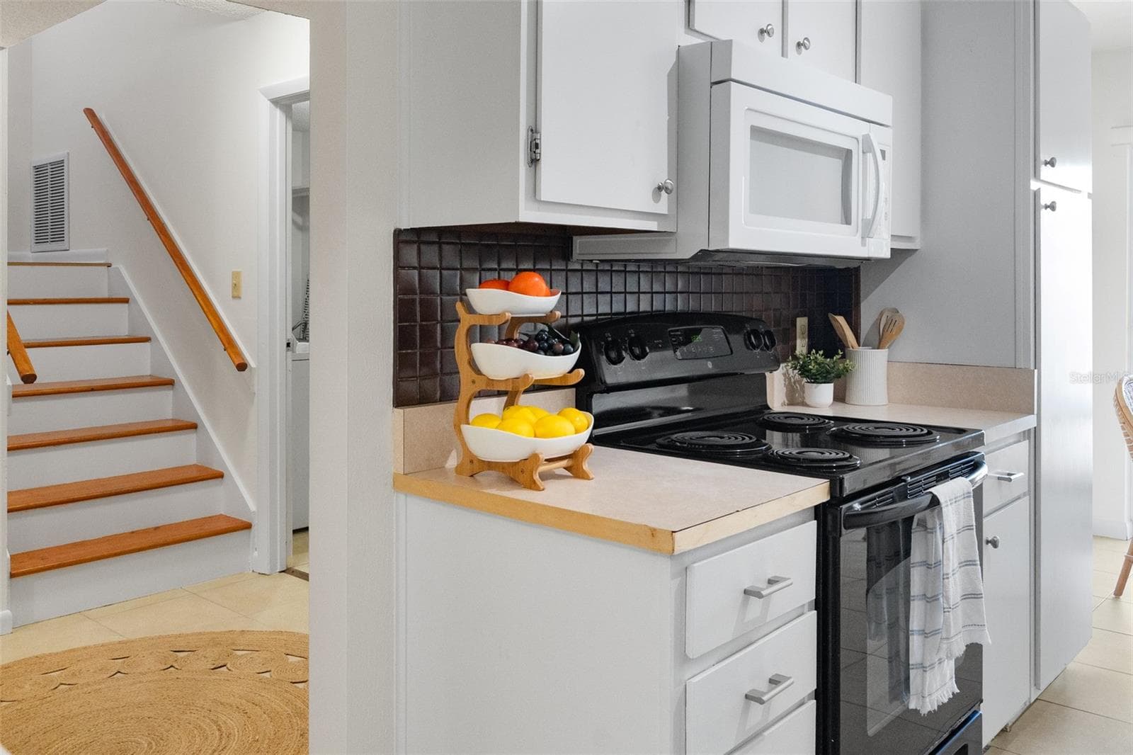 Condominium at 2076 SUNSET POINT RD #142, CLEARWATER, photo 7 of 37