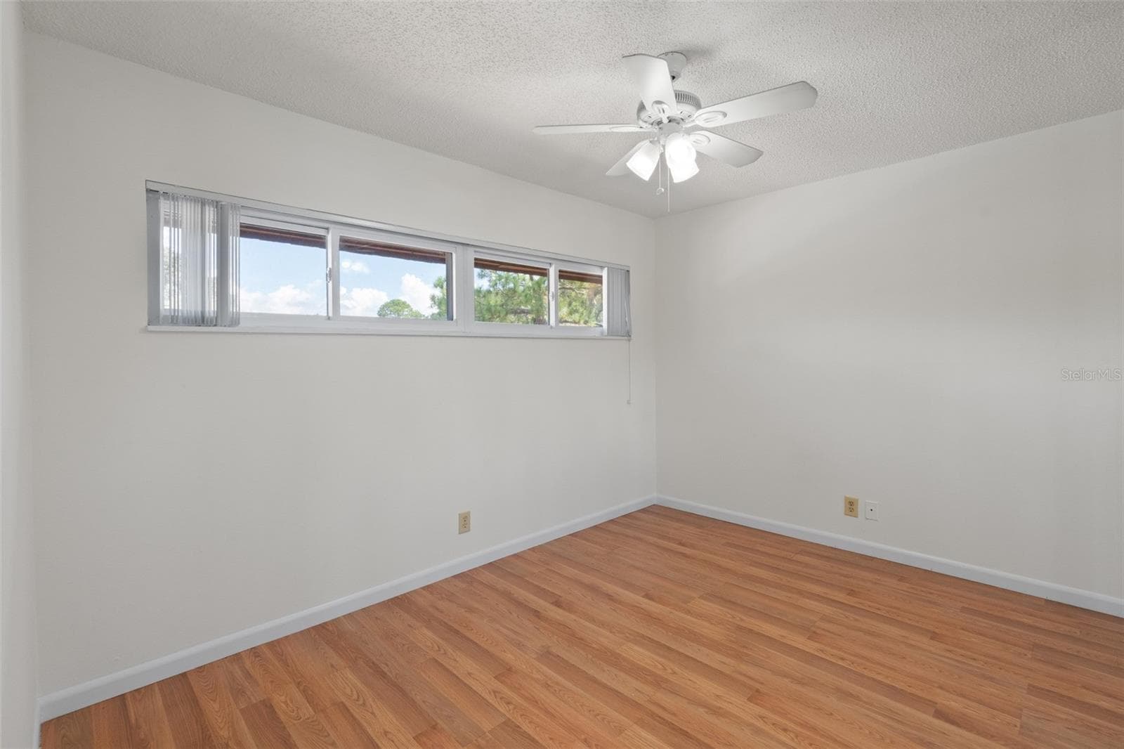 Condominium at 2076 SUNSET POINT RD #142, CLEARWATER, photo 20 of 37