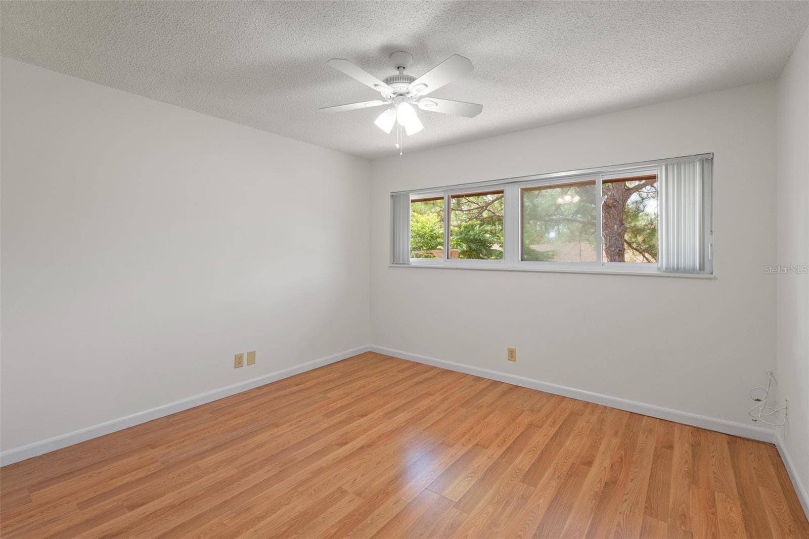 Condominium at 2076 SUNSET POINT RD #142, CLEARWATER, photo 22 of 37