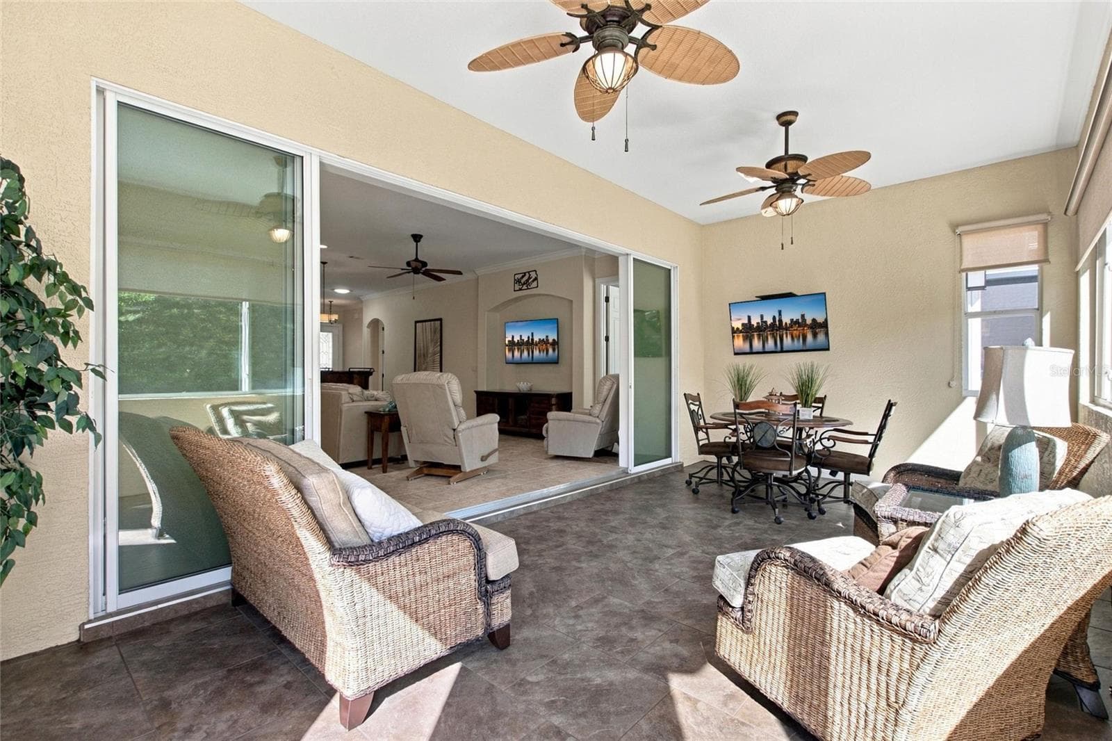 Single Family Residence at 335 CRUISERS DR, POLK CITY, photo 31 of 56