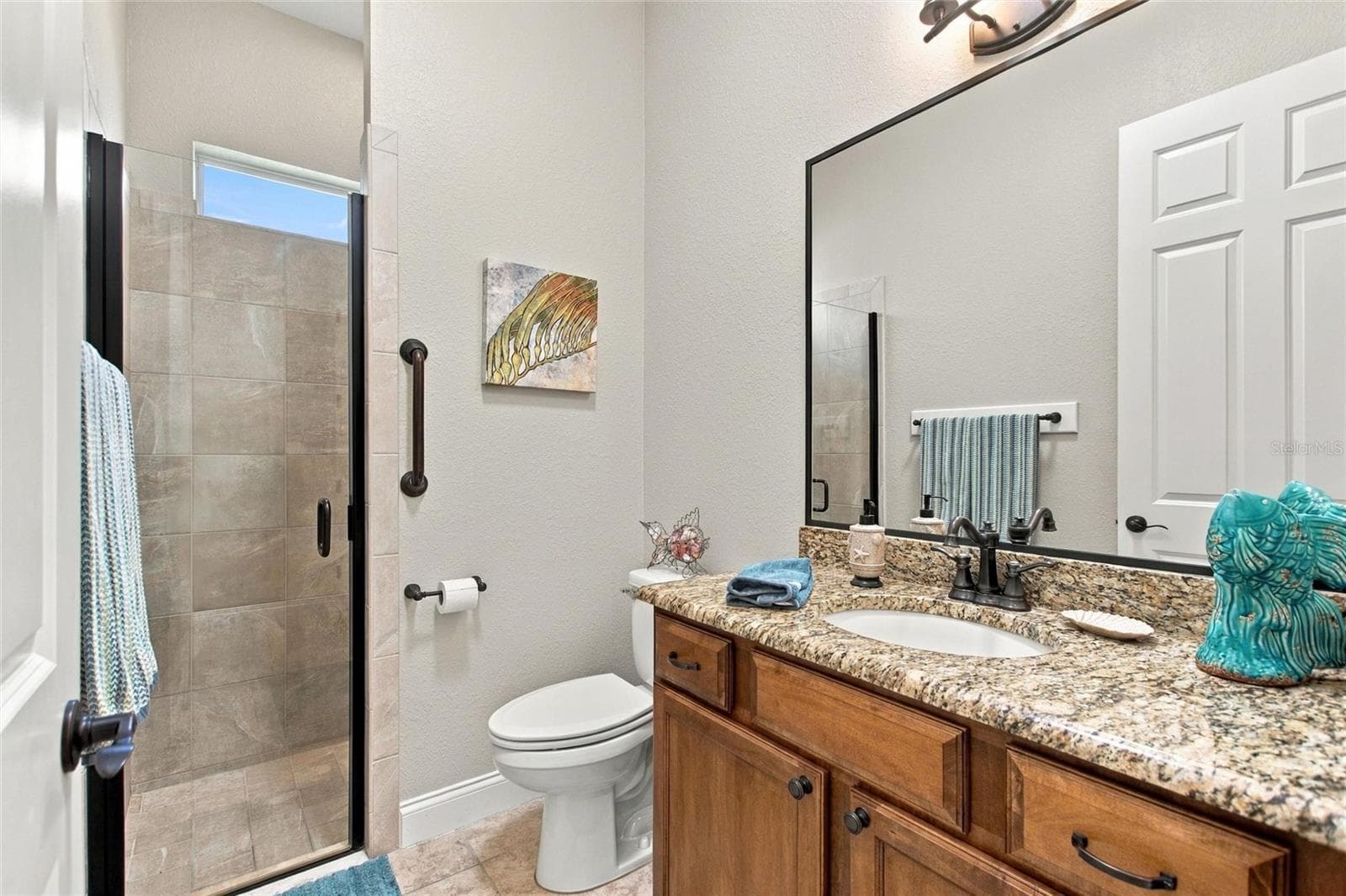 Guest bath - 335 CRUISERS DR, POLK CITY