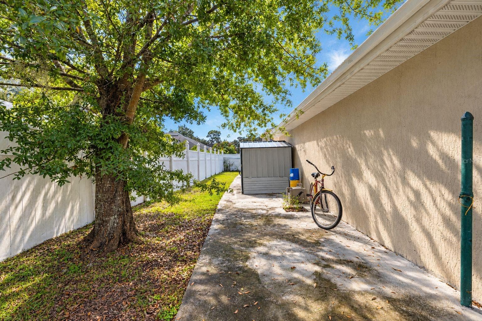 Single Family Residence at 414 DOVE DR, POINCIANA, photo 46 of 50