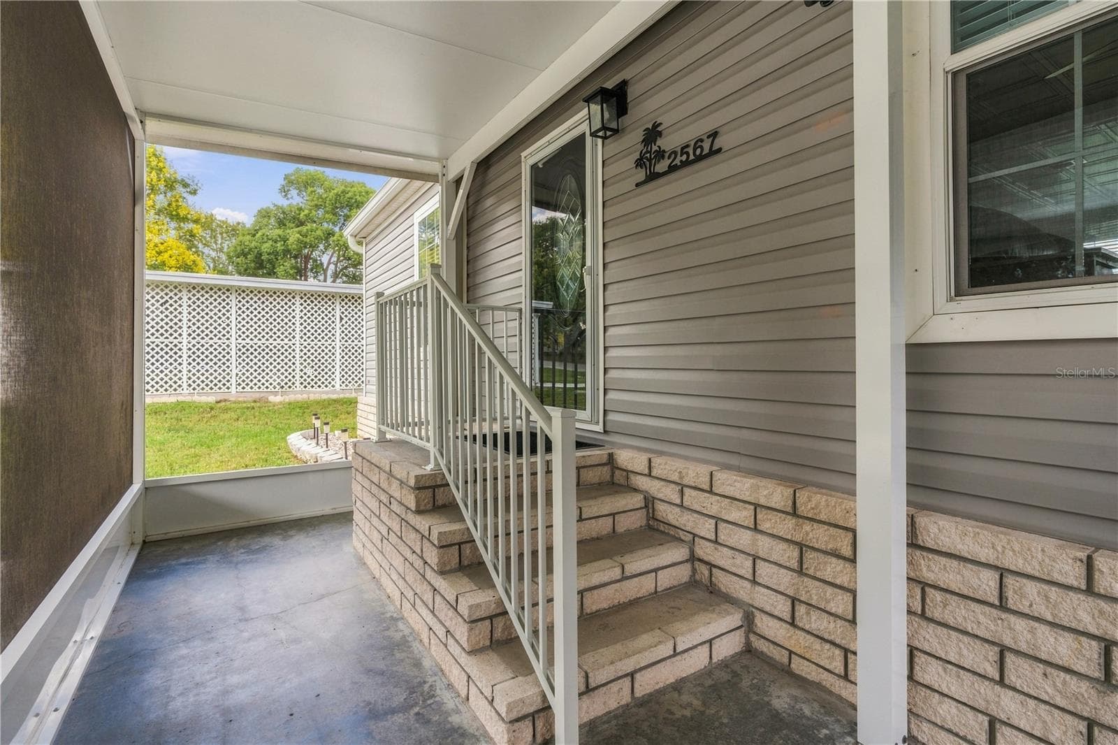 Lanai - 2567 CAYMAN CIR #R25, ZELLWOOD