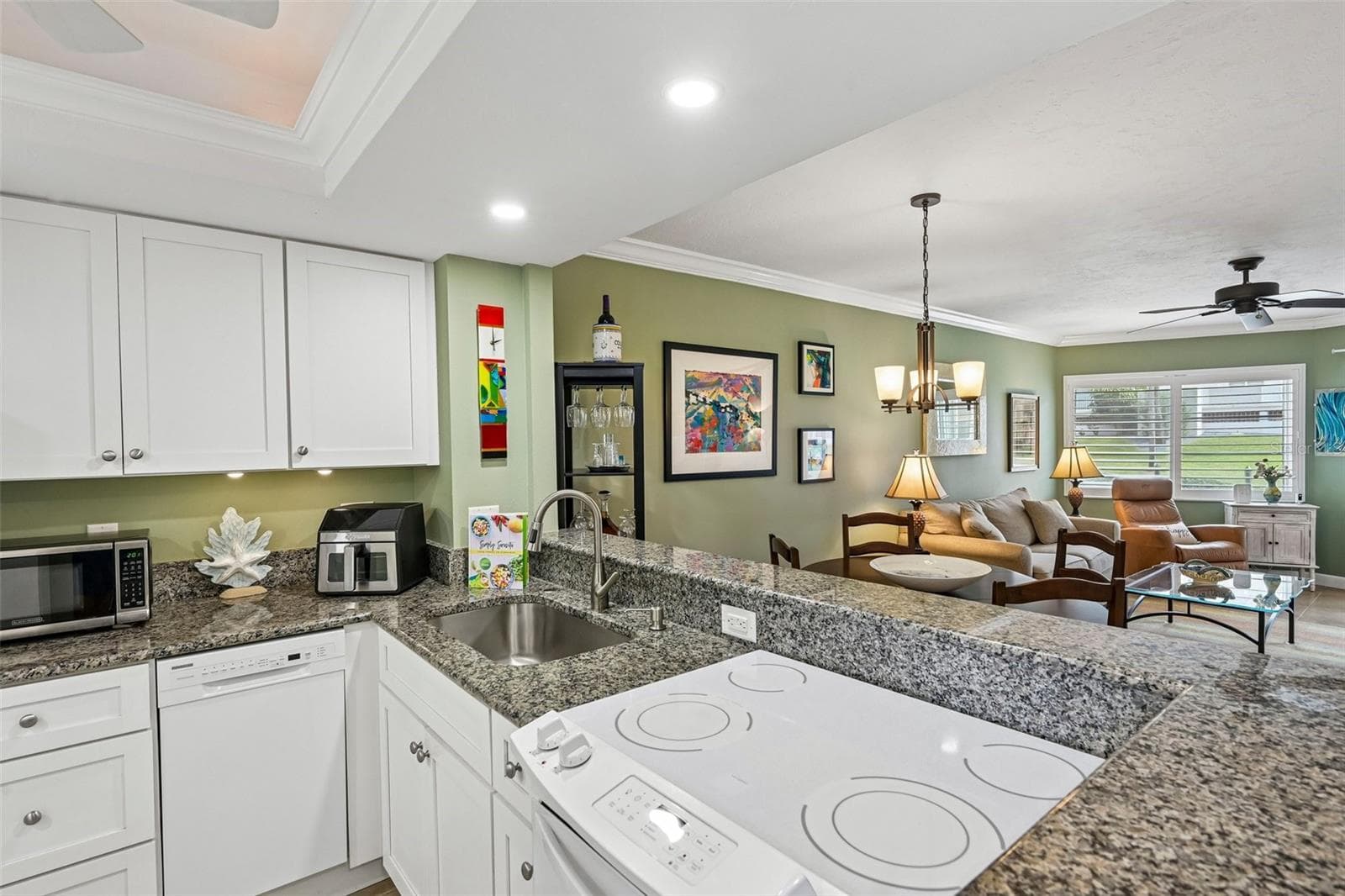 Condominium at 1300 N PORTOFINO DR #105, SARASOTA, photo 5 of 27