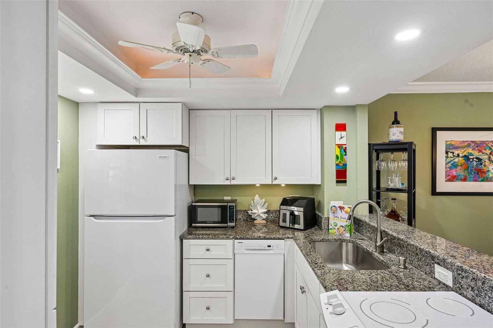 Condominium at 1300 N PORTOFINO DR #105, SARASOTA, photo 6 of 27