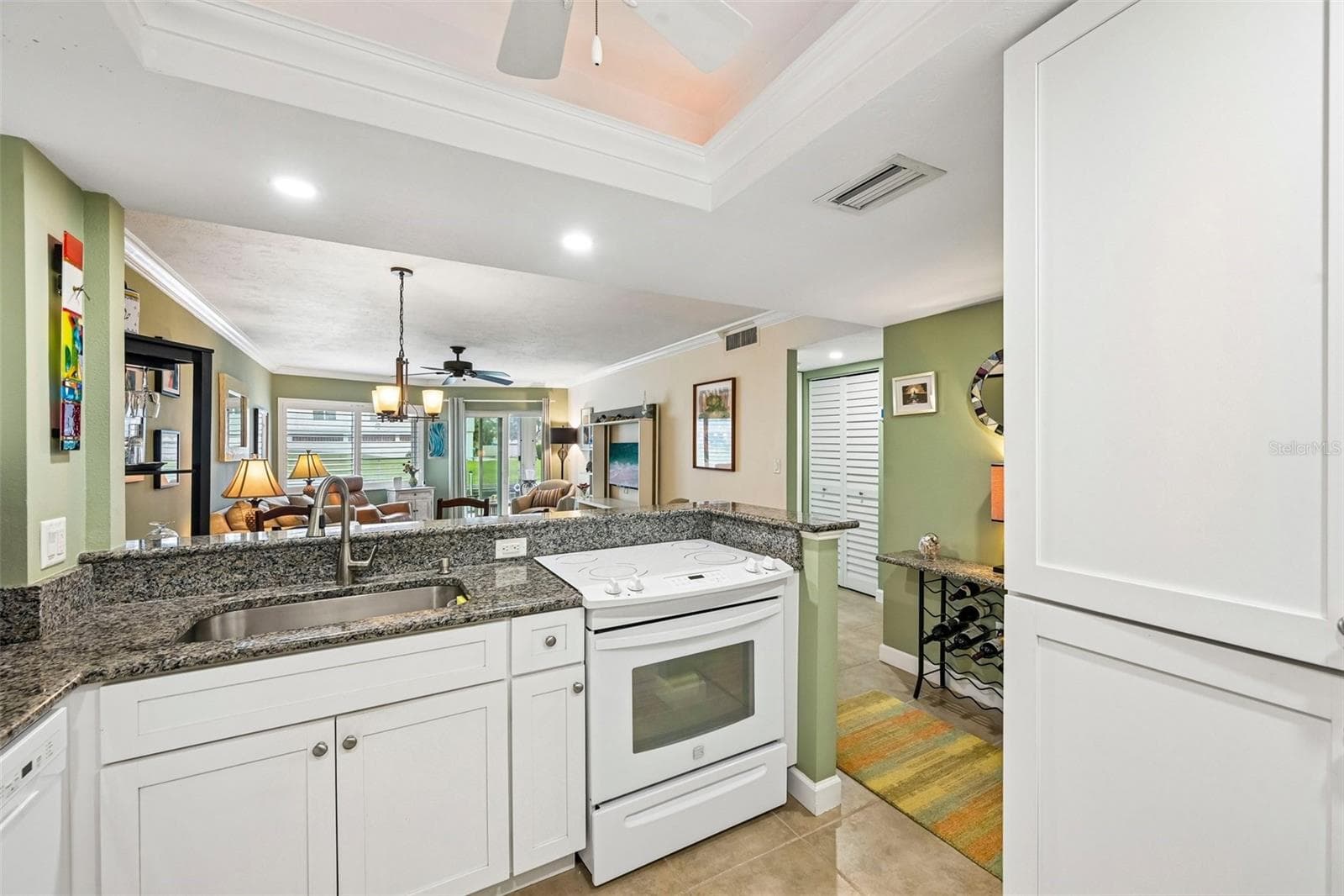 Condominium at 1300 N PORTOFINO DR #105, SARASOTA, photo 7 of 27