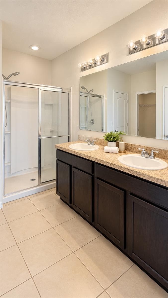 Single Family Residence at 1883 CASSIDY KNOLL DR, KISSIMMEE, photo 7 of 11
