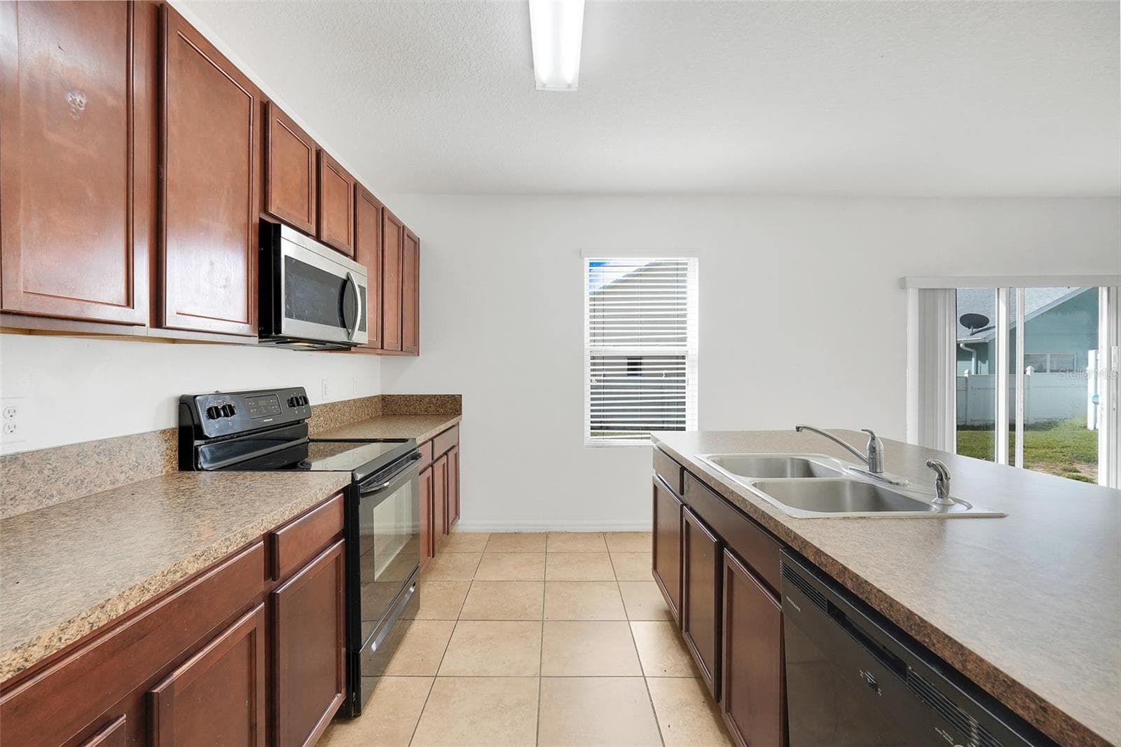 Single Family Residence at 16616 BROADFORD LN, CLERMONT, photo 22 of 51
