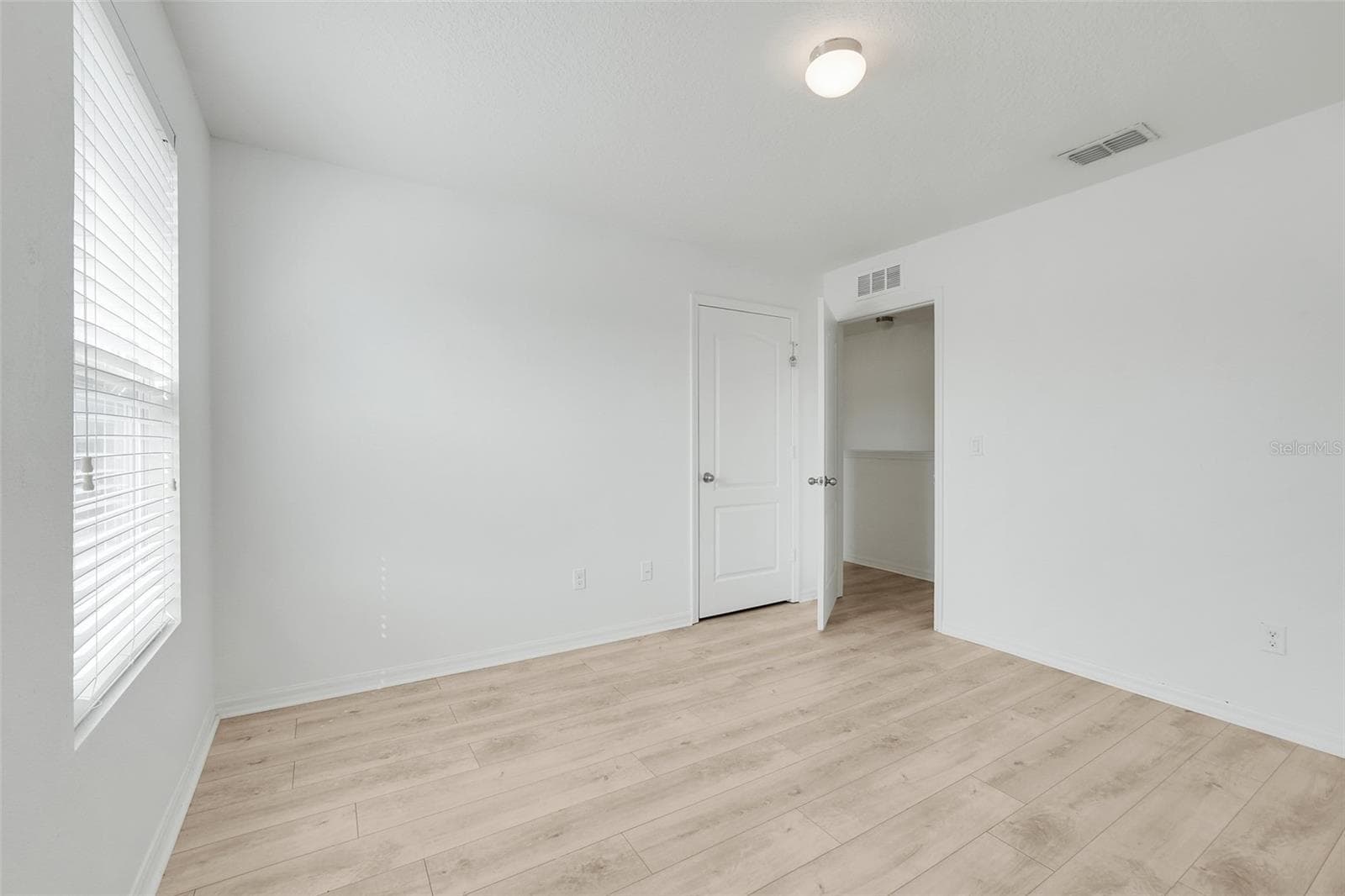 Single Family Residence at 16616 BROADFORD LN, CLERMONT, photo 32 of 51