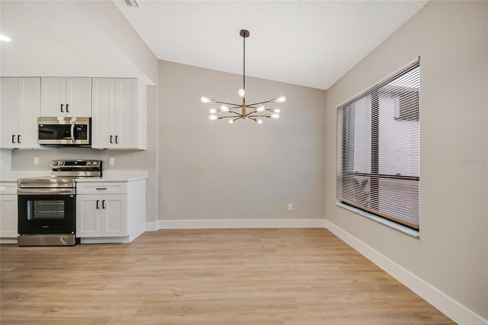 Single Family Residence at 2062 SE 37TH COURT CIR, OCALA, photo 20 of 43