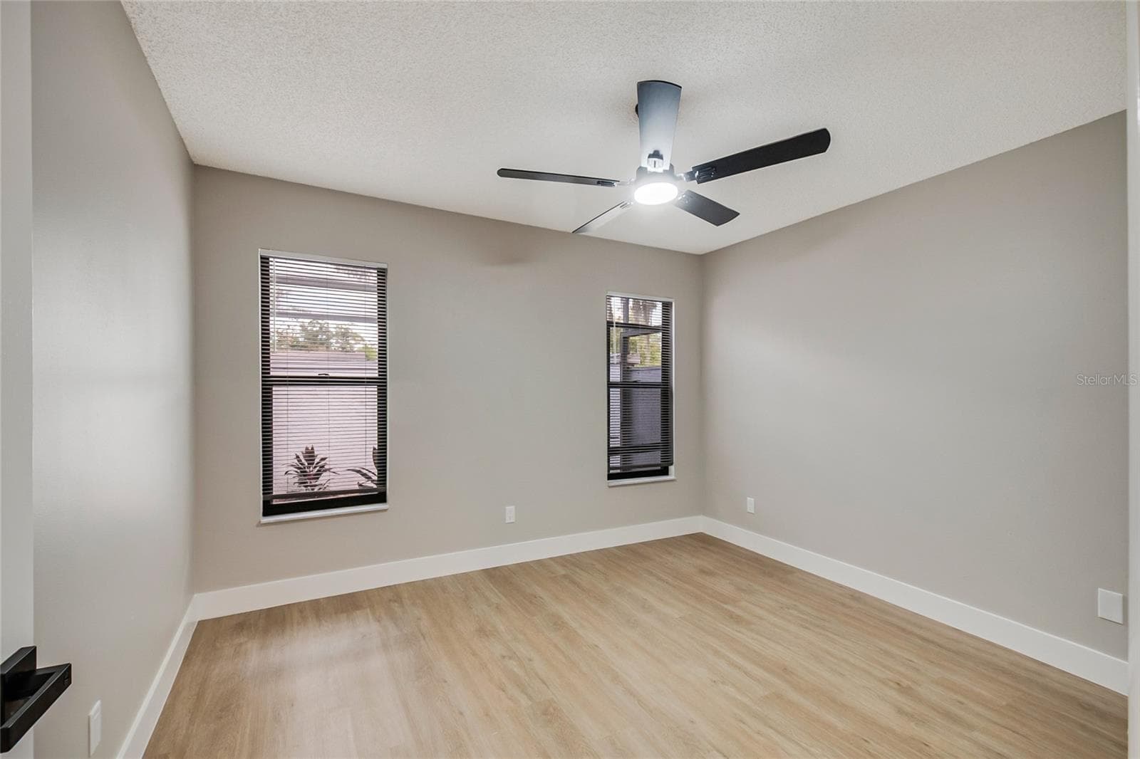 Single Family Residence at 2062 SE 37TH COURT CIR, OCALA, photo 24 of 43