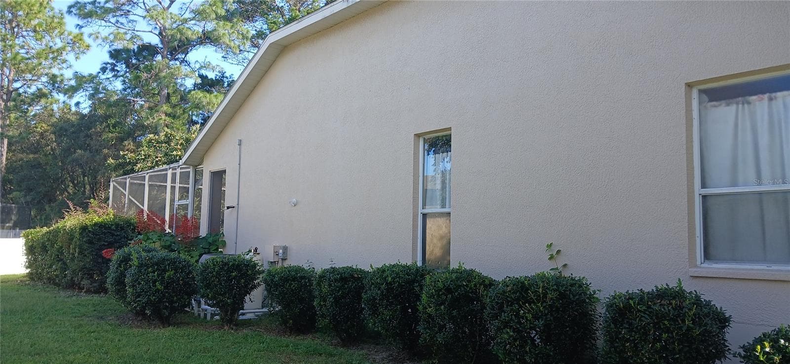 Single Family Residence at 2 BLACK WILLOW CT N, HOMOSASSA, photo 3 of 31