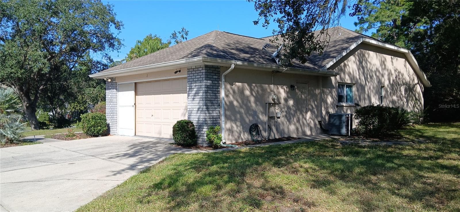 Single Family Residence at 2 BLACK WILLOW CT N, HOMOSASSA, photo 4 of 31