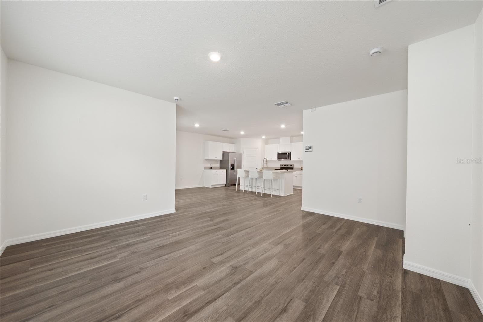 Single Family Residence at 698 PARK PLACE BLVD, DAVENPORT, photo 17 of 44
