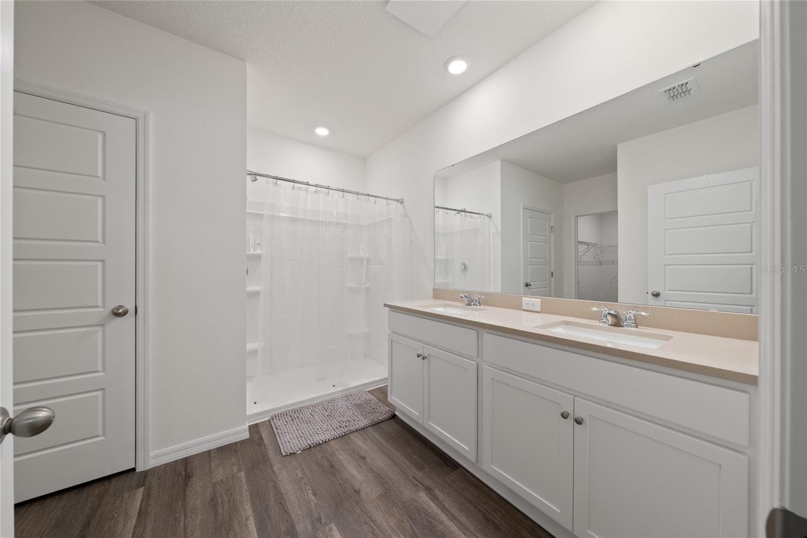 Single Family Residence at 698 PARK PLACE BLVD, DAVENPORT, photo 23 of 44