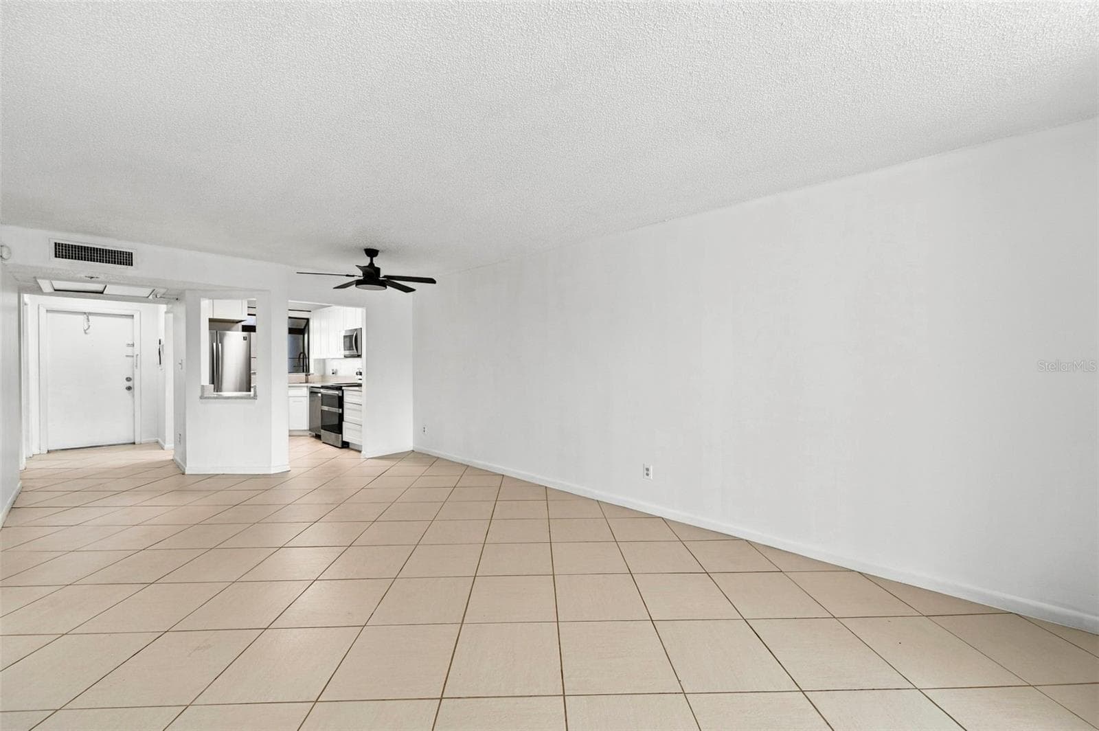 Living Room - 2051 SKIMMER CT W #112, CLEARWATER