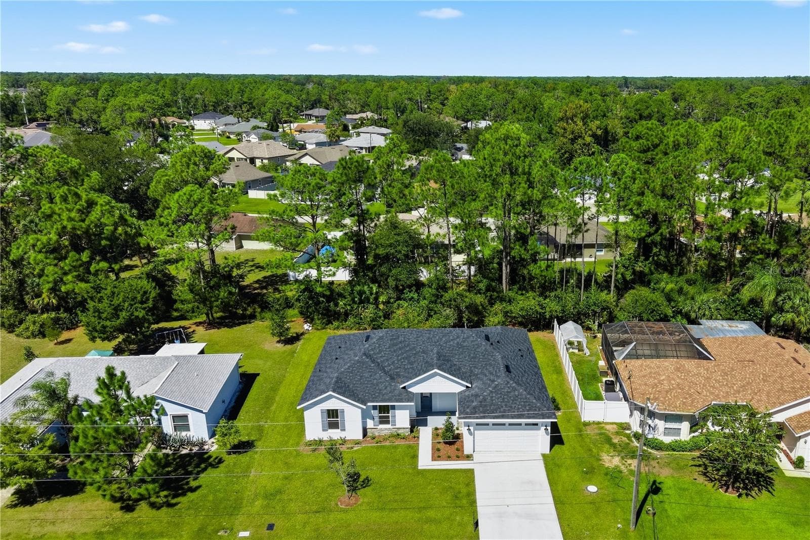 Single Family Residence at 50 WHEELING LN, PALM COAST, photo 2 of 52