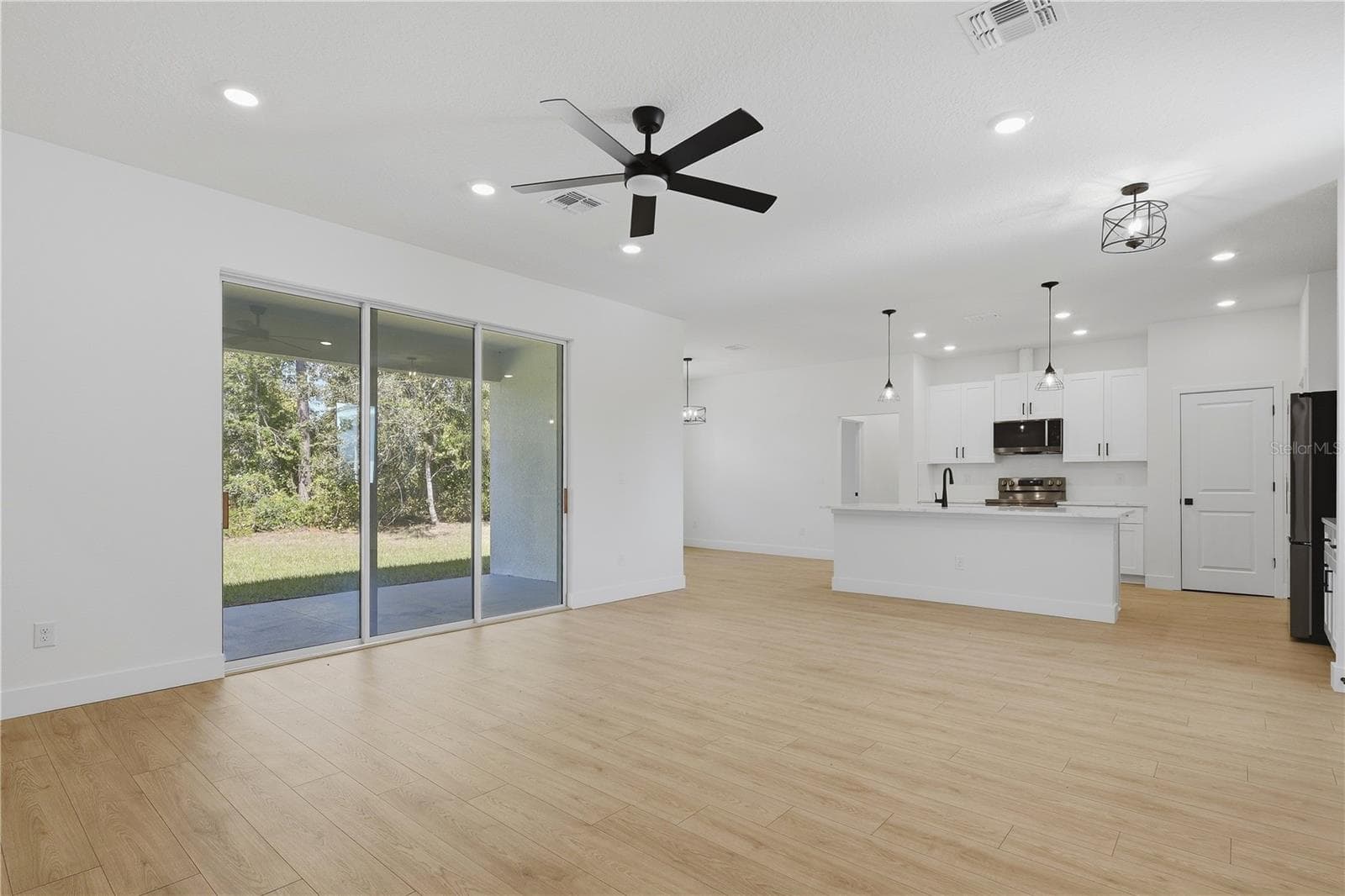 Single Family Residence at 50 WHEELING LN, PALM COAST, photo 7 of 52