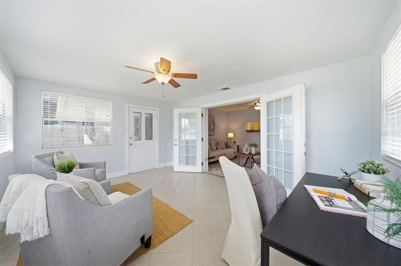 Access to the backyard - 532 43RD AVE NE, ST PETERSBURG
