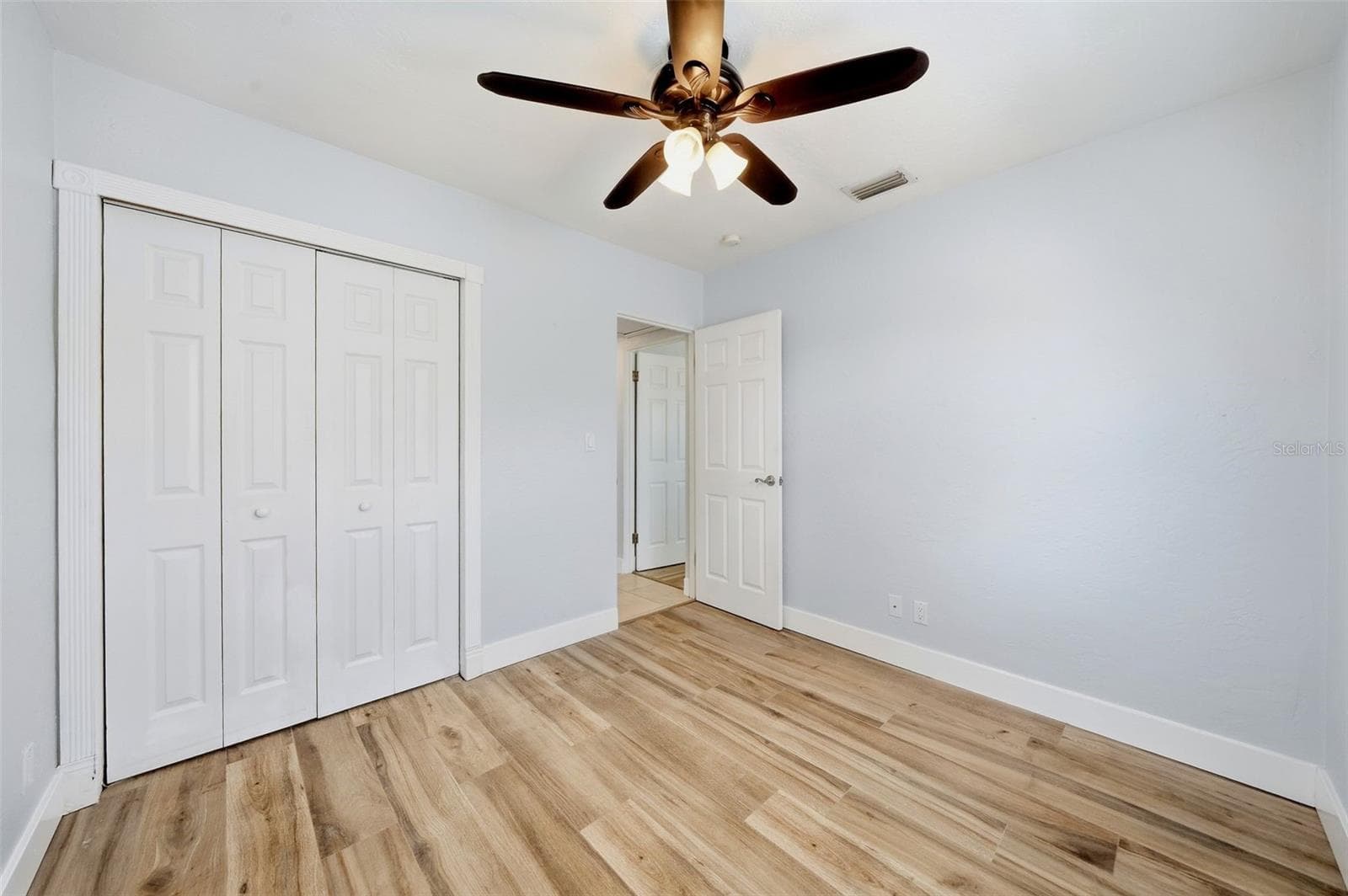Third Bedroom facing the backyard - 532 43RD AVE NE, ST PETERSBURG