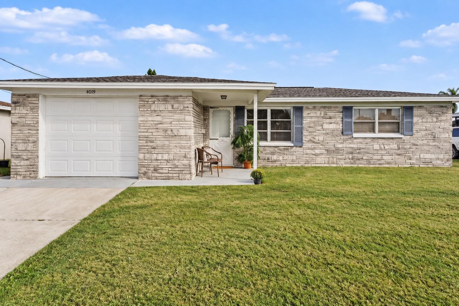 4019 BADEN DR
