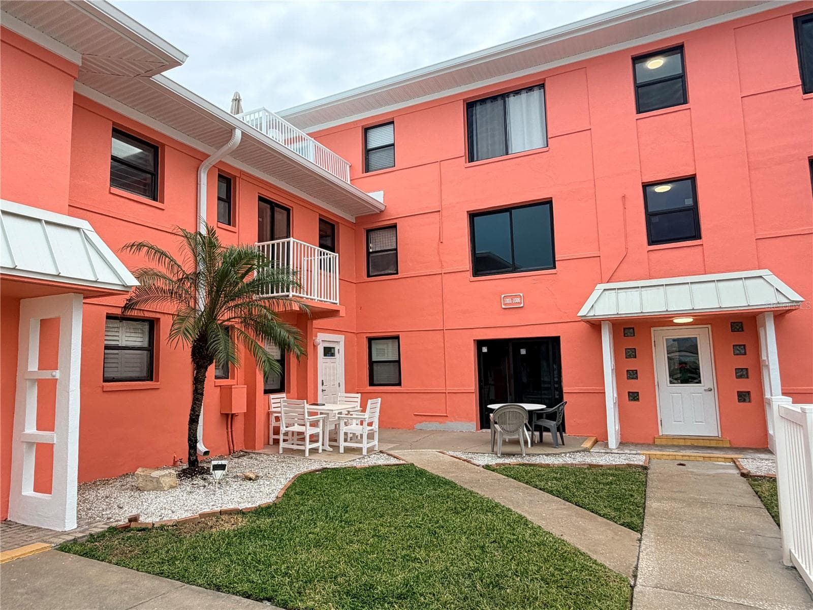 Condominium at 6800 SUNSET WAY #201, ST PETE BEACH, photo 2 of 9