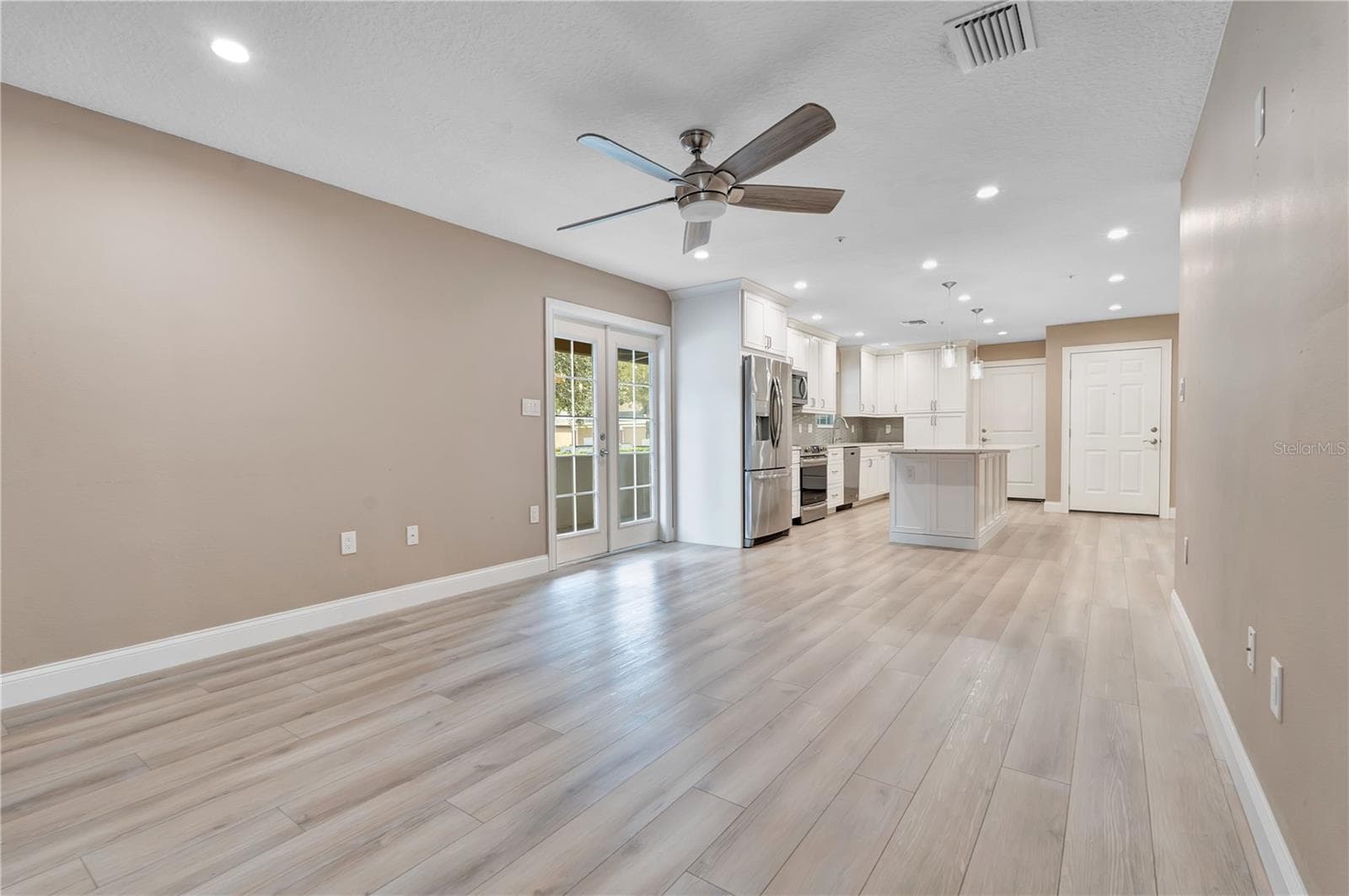 Condominium at 668 POST OAK CIR #116, ALTAMONTE SPRINGS, photo 6 of 35