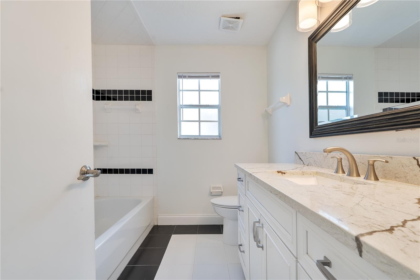 bathroom 3 ensuite - 668 POST OAK CIR #116, ALTAMONTE SPRINGS