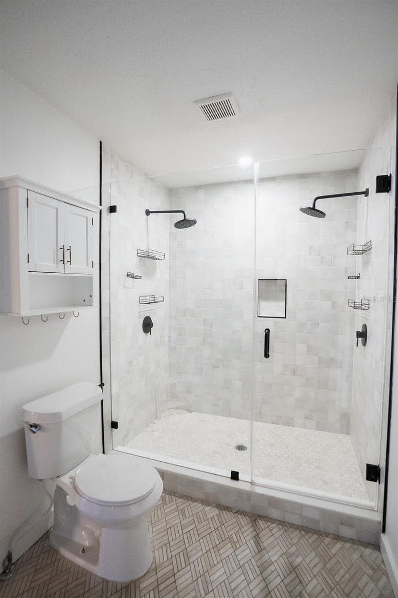 Single Family Residence at 1112 W KIRBY ST, TAMPA, photo 22 of 35