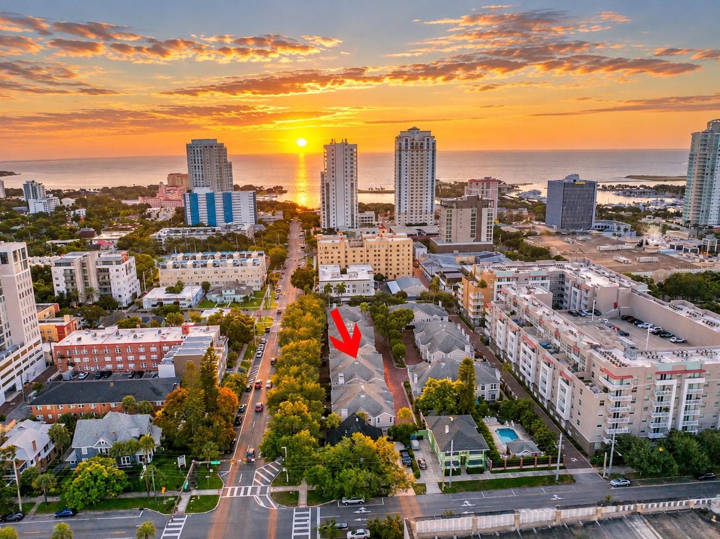 Sunrise over downtown St. Petersburg and the waterfront—an exceptional setting just beyond The Huntington. - 350 2ND ST N #6, ST PETERSBURG