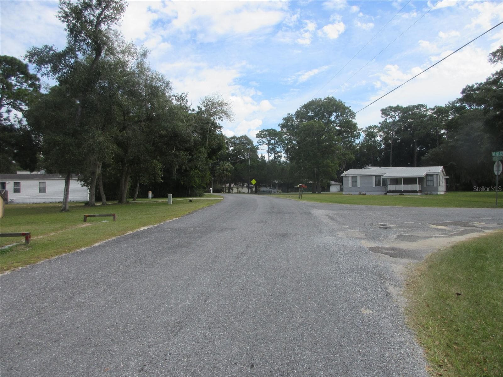 Mobile Home at 1742 SE 169TH TERRACE RD, SILVER SPRINGS, photo 8 of 91