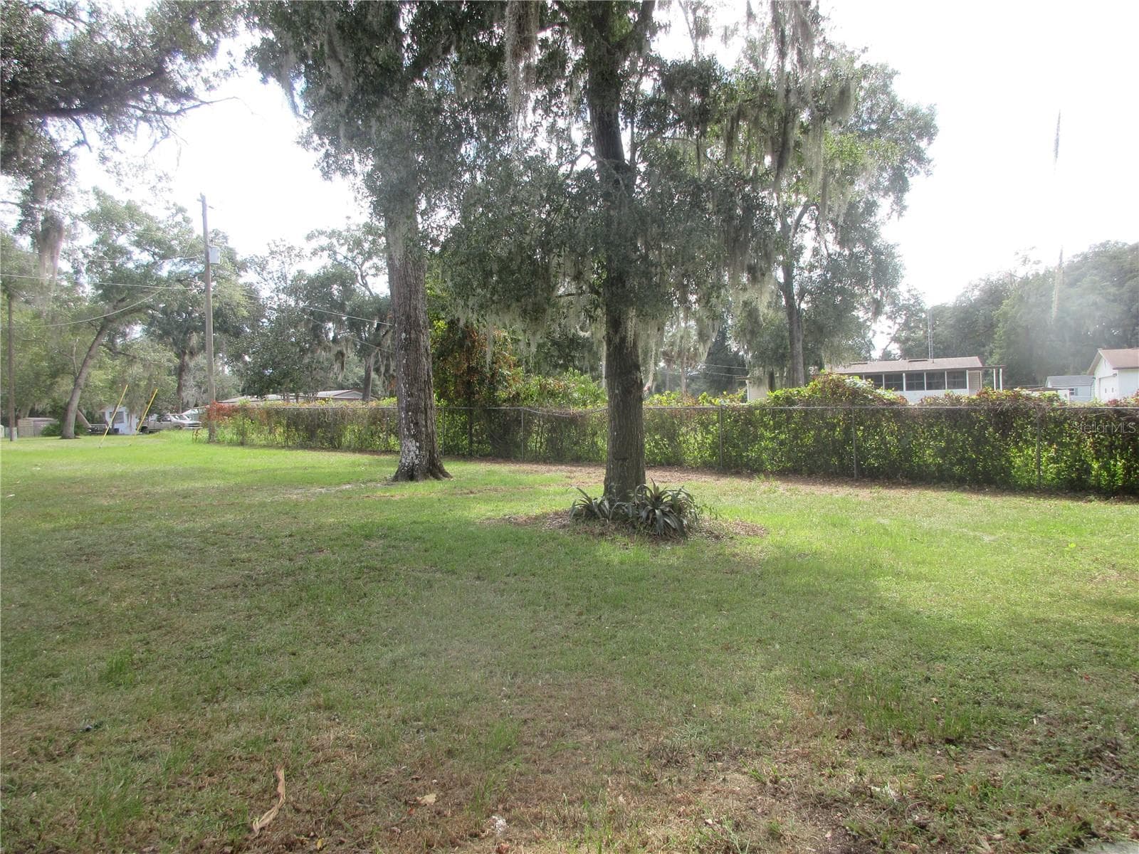 Mobile Home at 1742 SE 169TH TERRACE RD, SILVER SPRINGS, photo 11 of 91