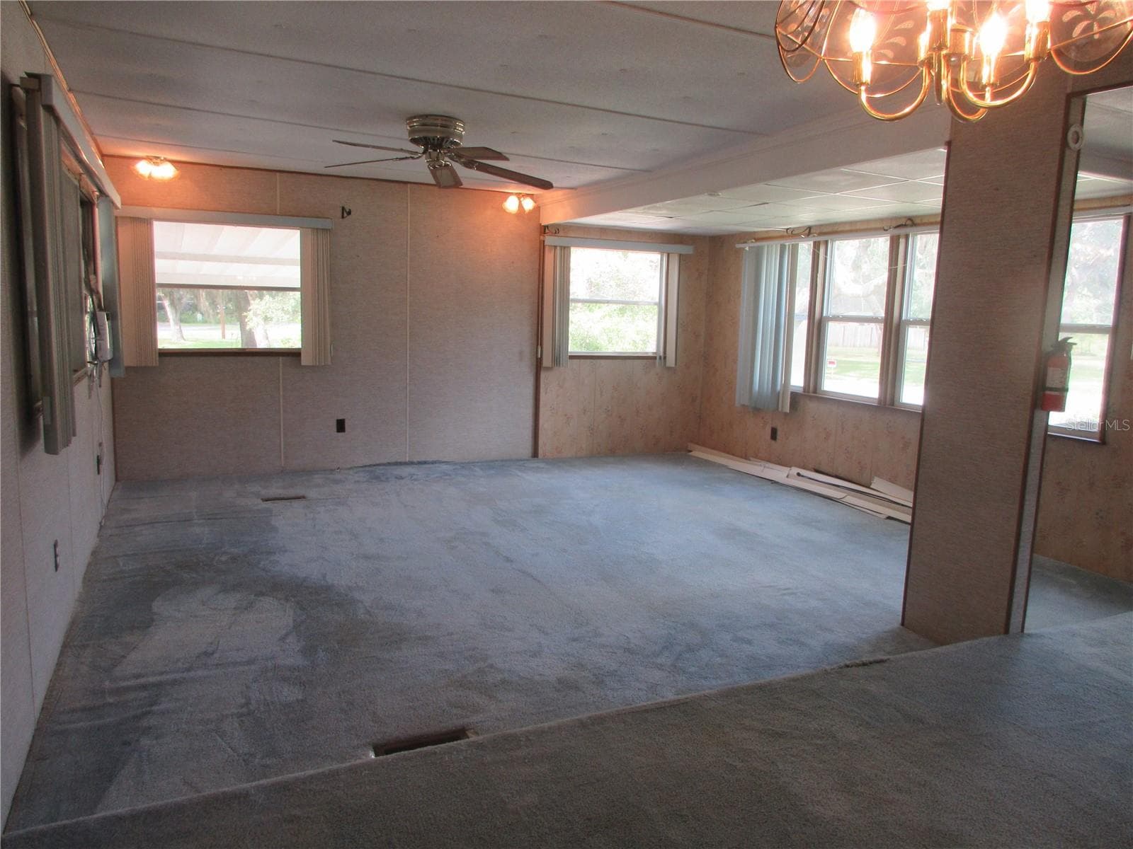 Mobile Home at 1742 SE 169TH TERRACE RD, SILVER SPRINGS, photo 15 of 91