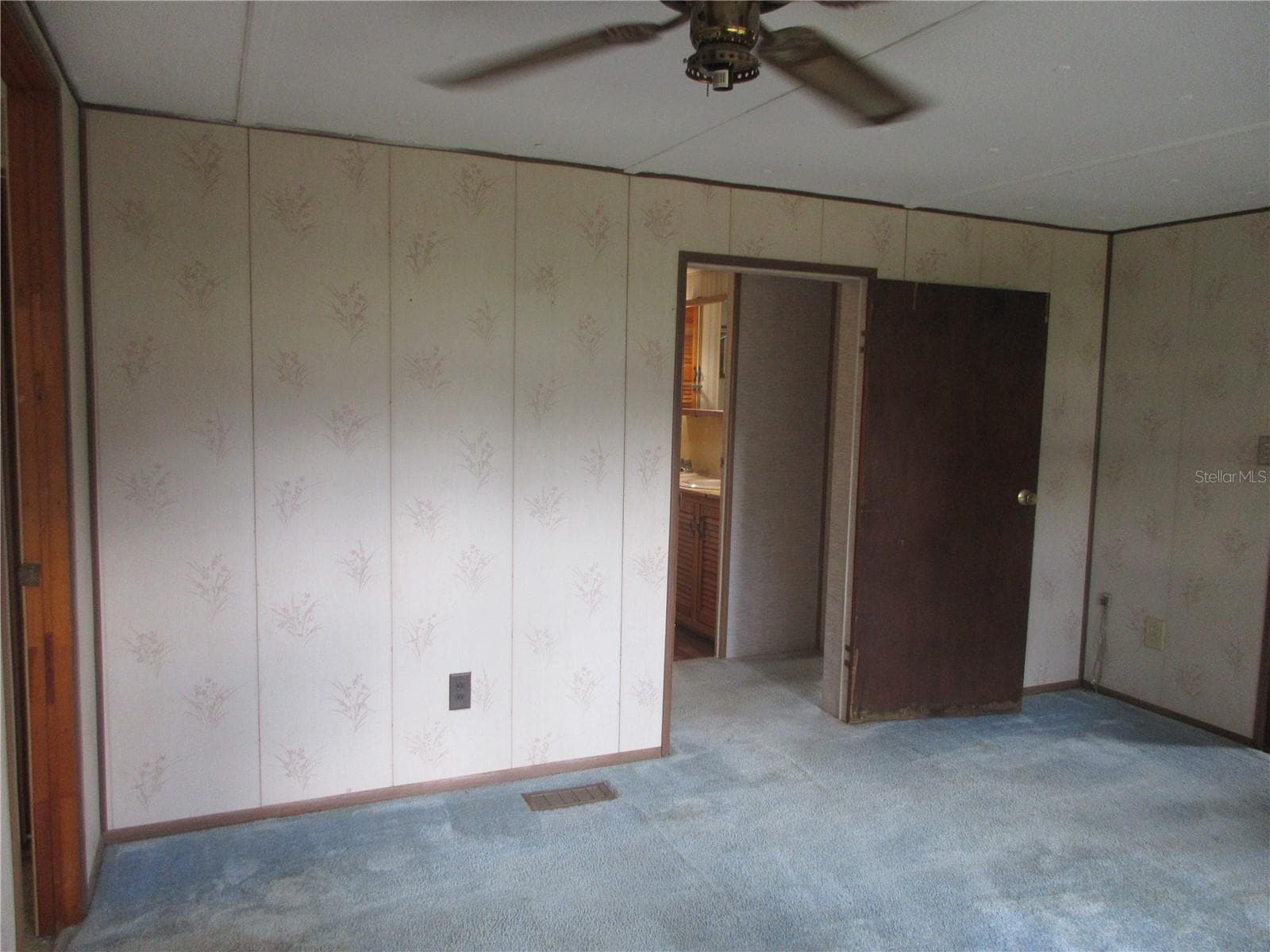 Mobile Home at 1742 SE 169TH TERRACE RD, SILVER SPRINGS, photo 42 of 91