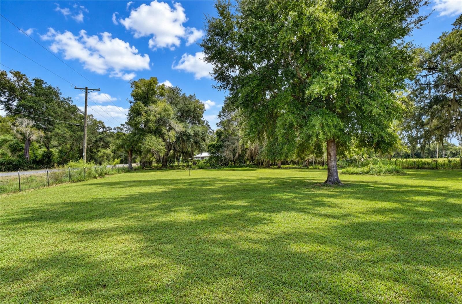 Bring all your toys! - 3712 GALLAGHER RD, PLANT CITY