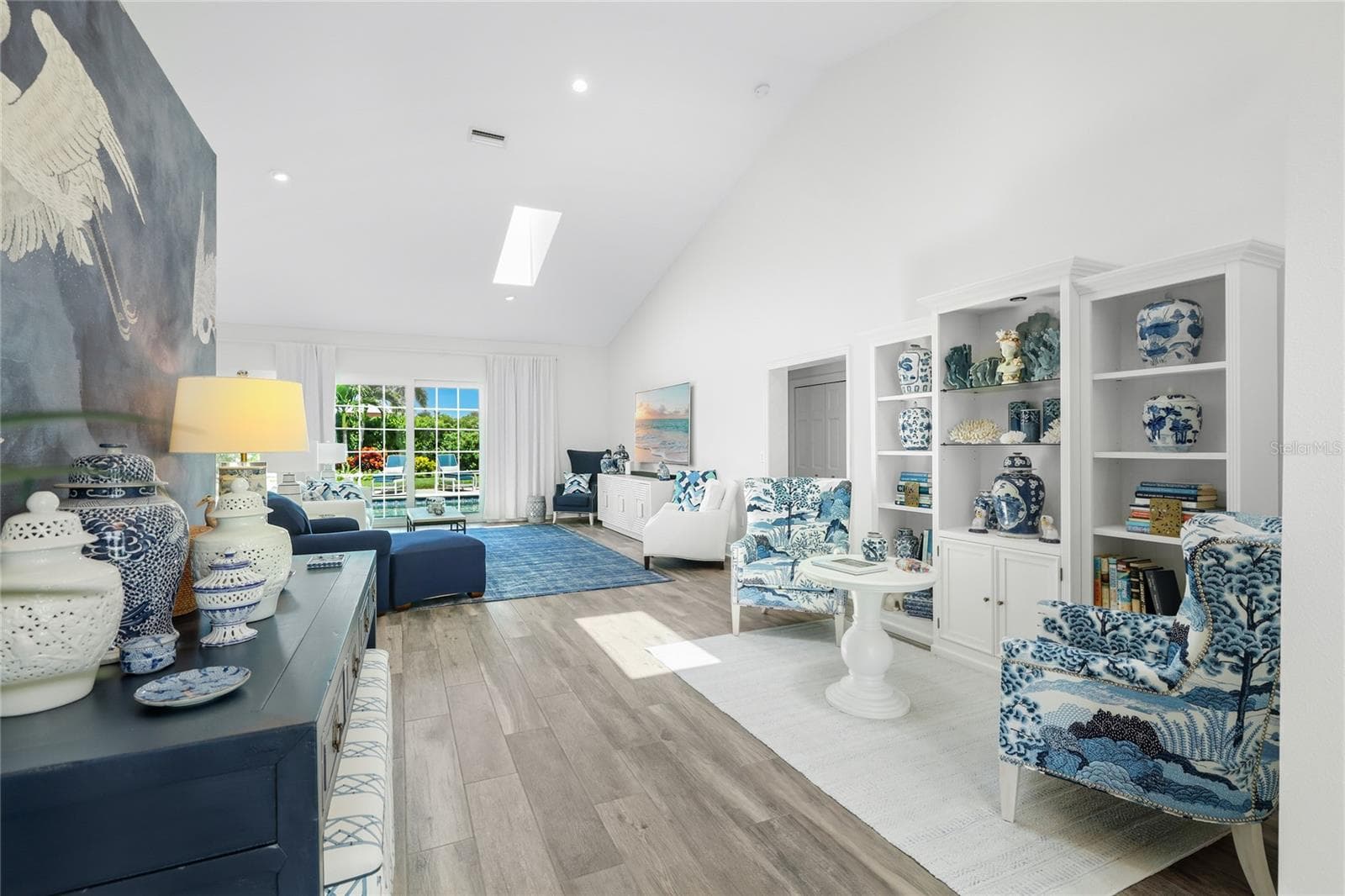 Single Family Residence at 7780 HOLIDAY DR N, SARASOTA, photo 10 of 62