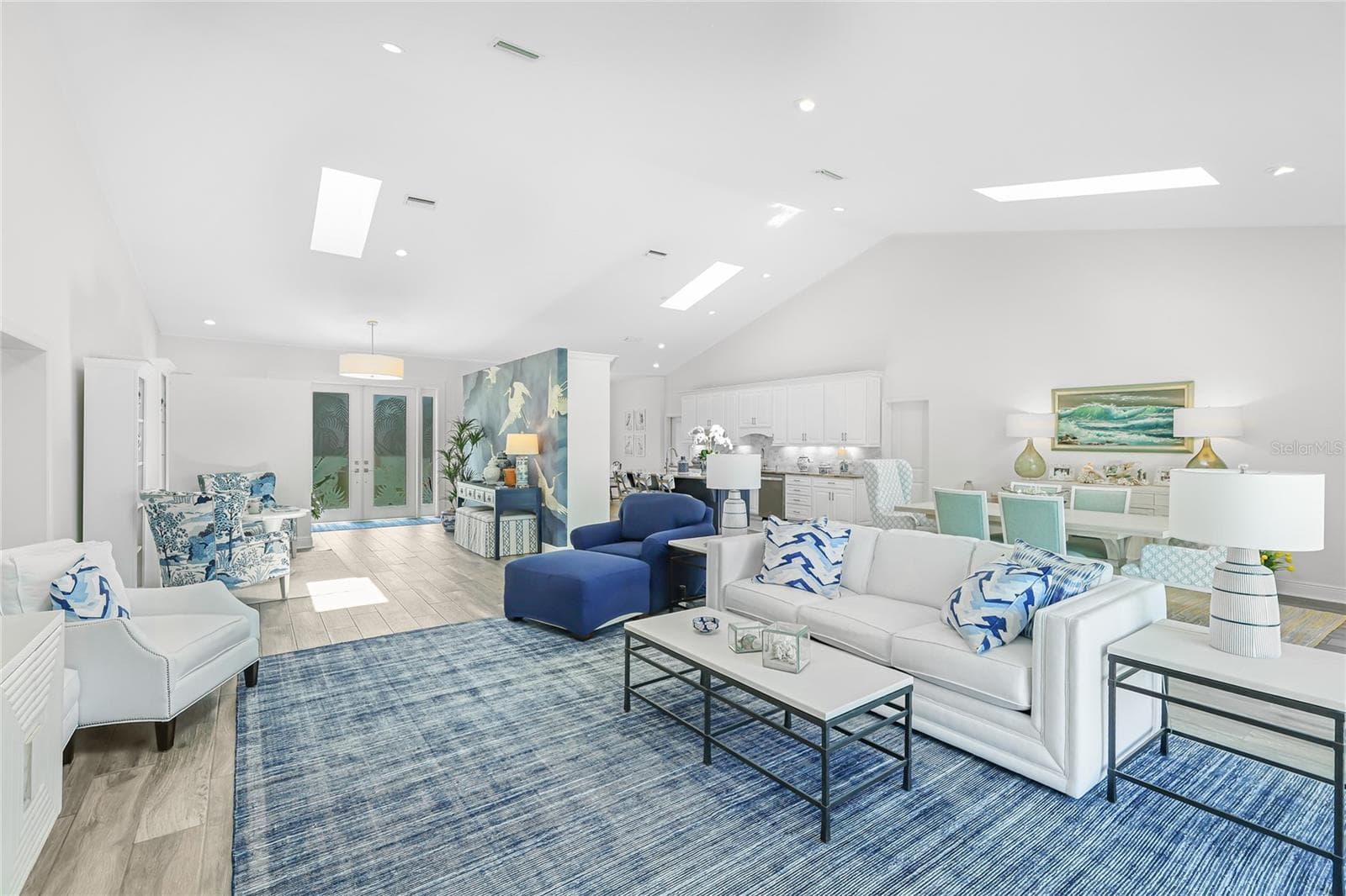 Single Family Residence at 7780 HOLIDAY DR N, SARASOTA, photo 15 of 62