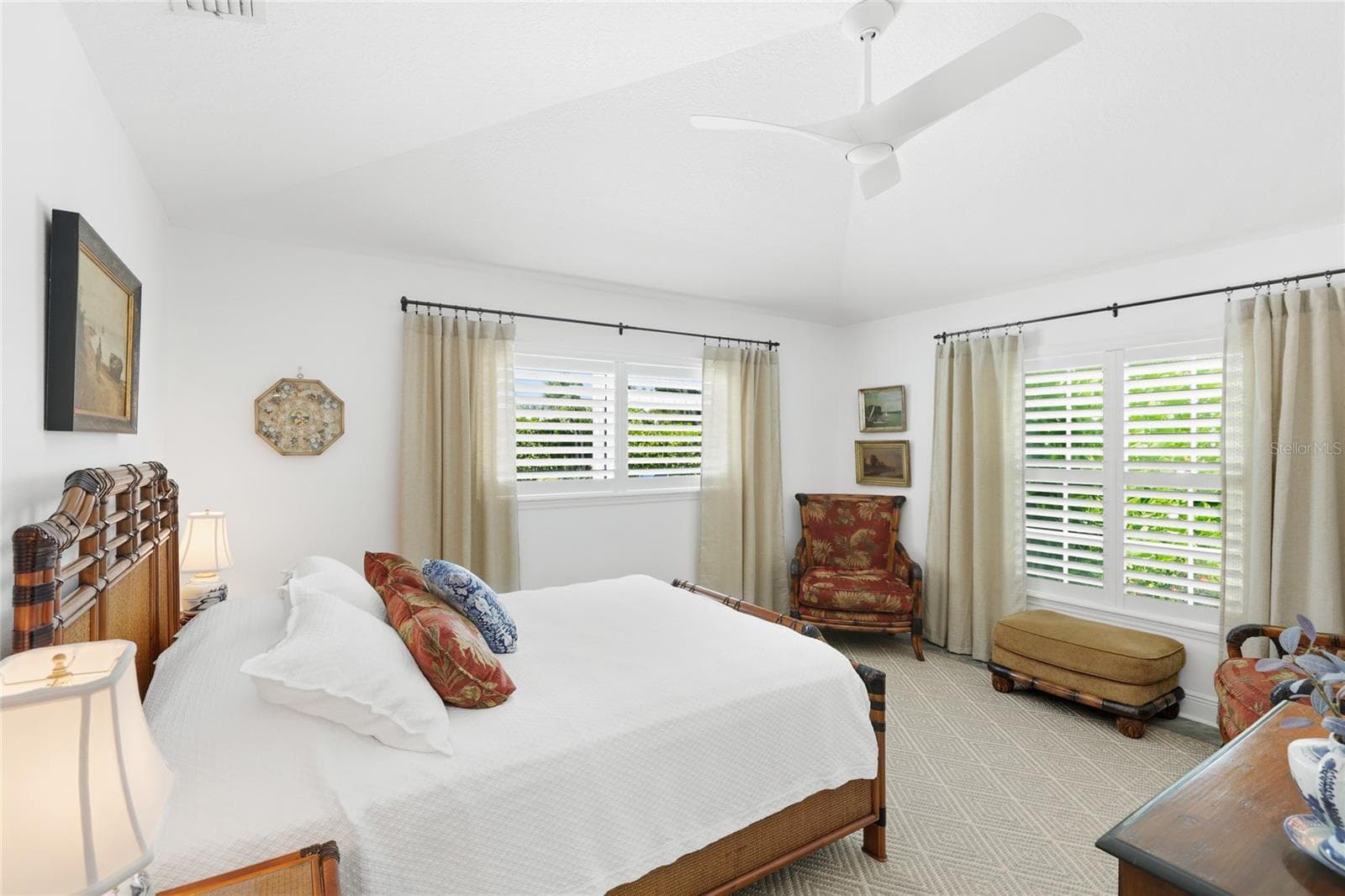 Single Family Residence at 7780 HOLIDAY DR N, SARASOTA, photo 32 of 62