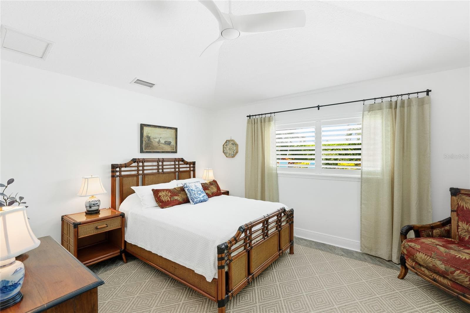 Single Family Residence at 7780 HOLIDAY DR N, SARASOTA, photo 33 of 62