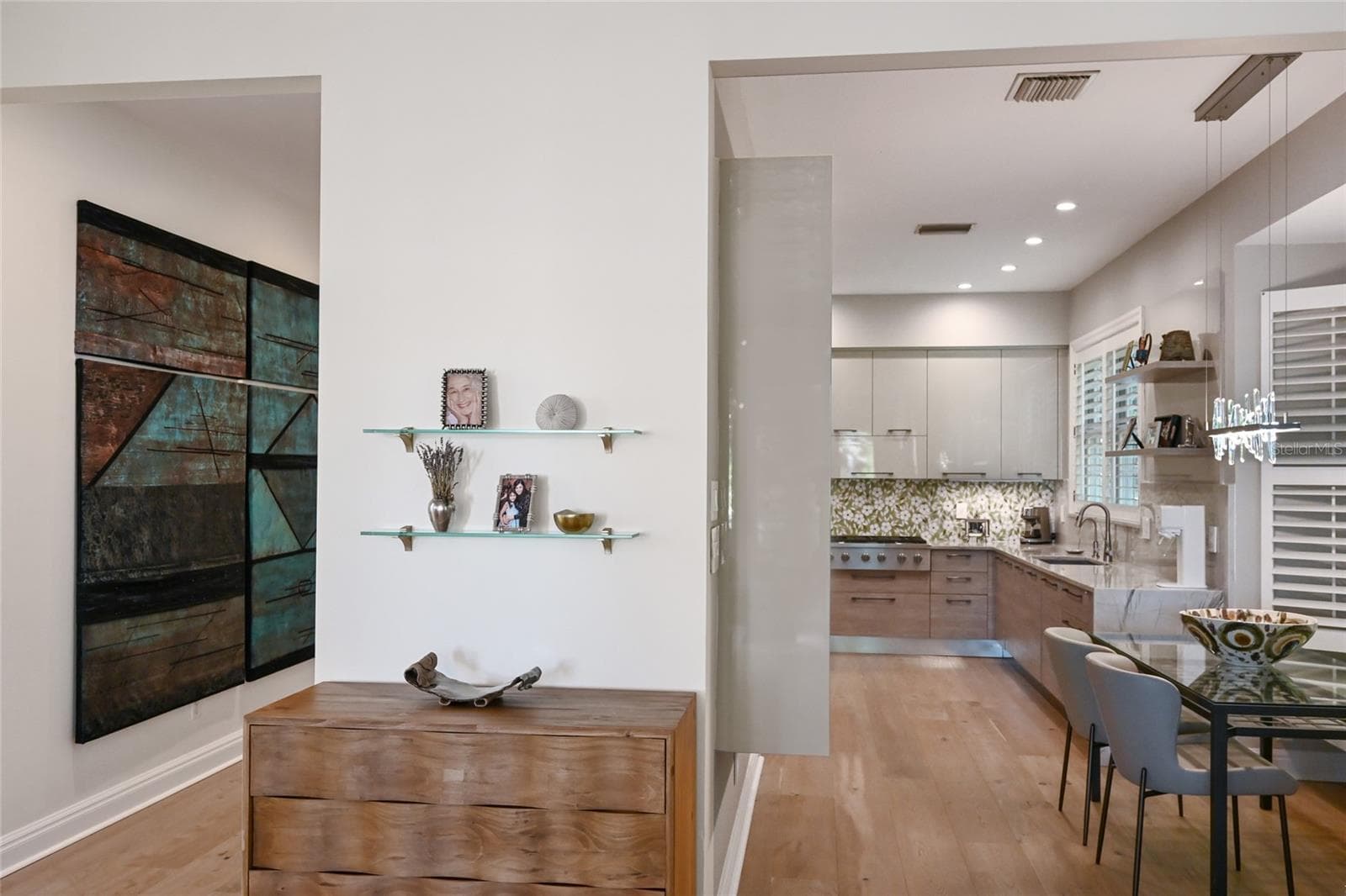 Single Family Residence at 1749 LINCOLN PARK CIR, SARASOTA, photo 14 of 52