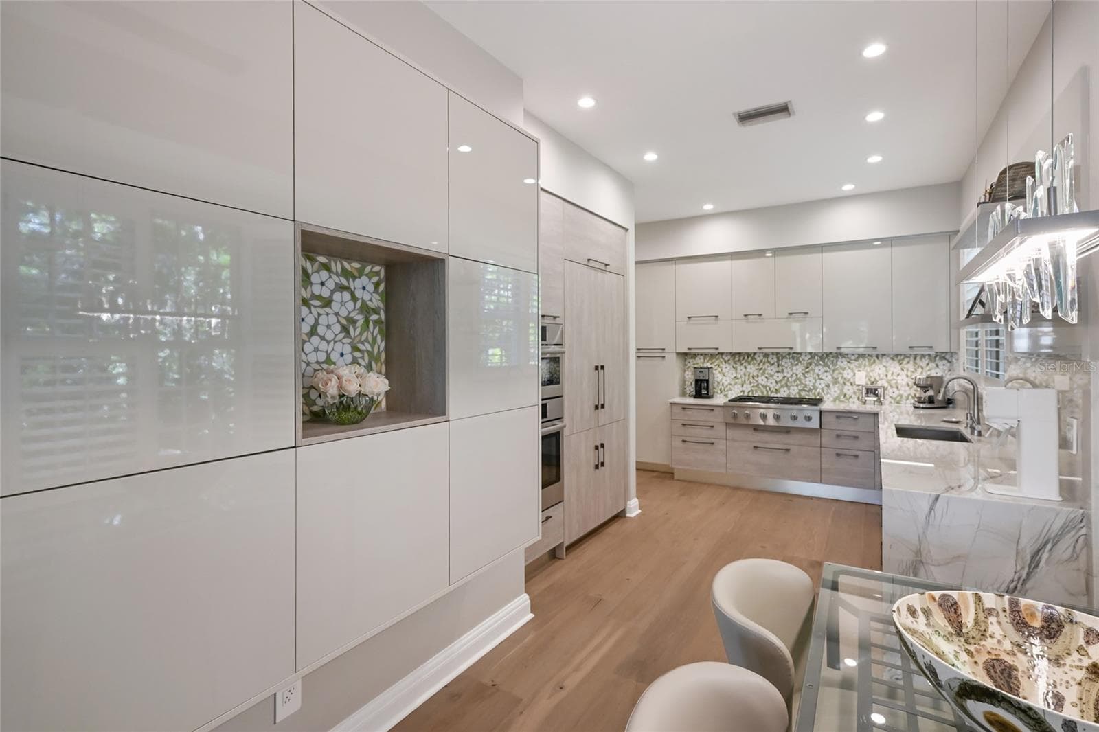 Single Family Residence at 1749 LINCOLN PARK CIR, SARASOTA, photo 16 of 52