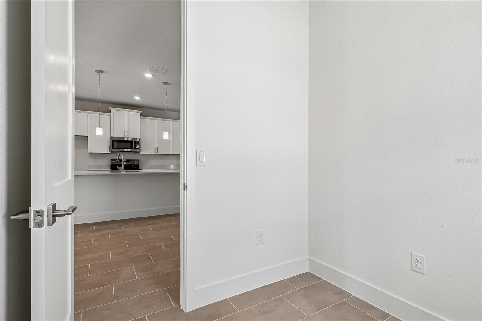 Single Family Residence at 30310 EMERALD FOREST DR, MOUNT DORA, photo 19 of 29