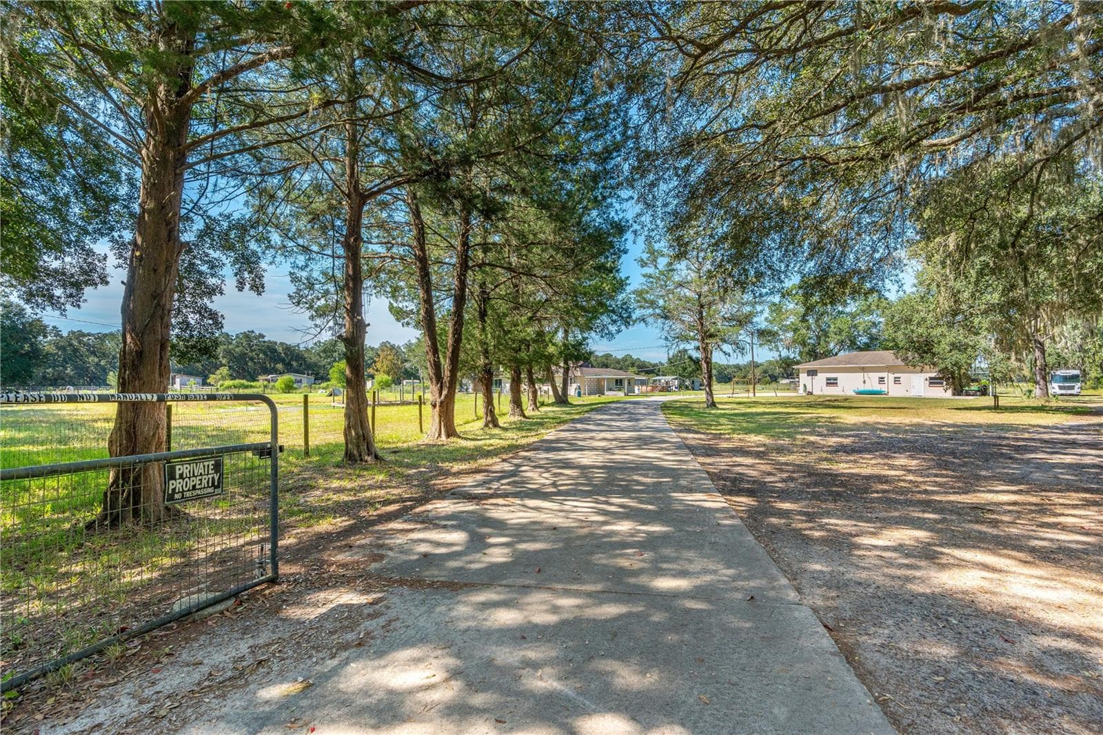 Single Family Residence at 870 COUNTY ROAD 65, BUNNELL, photo 5 of 86